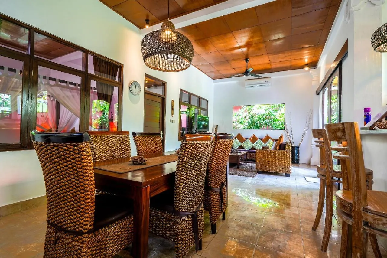 Villa Monti - Legian - Seminyak - Lovely 2 Bedroom Villa - Great Location !  Seminyak (Bali)